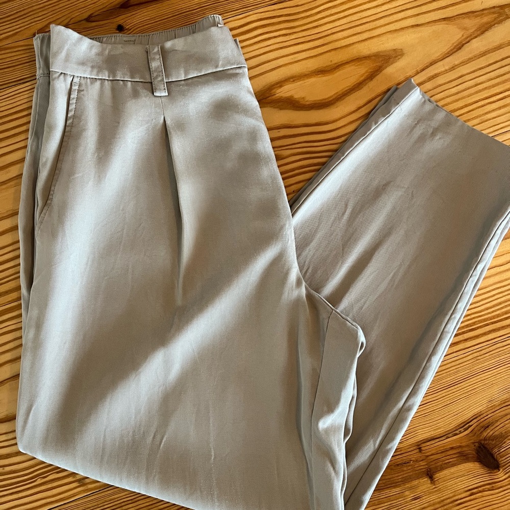 LOFT Lightweight Trousers Size 10
